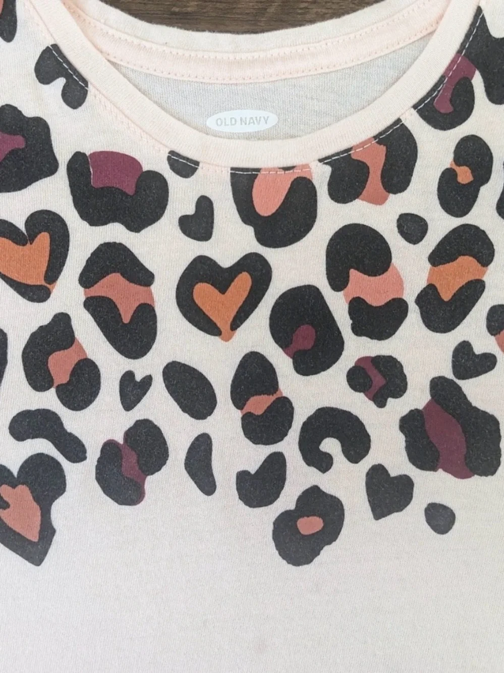 Old Navy Kids Light Pink Leopard Tee